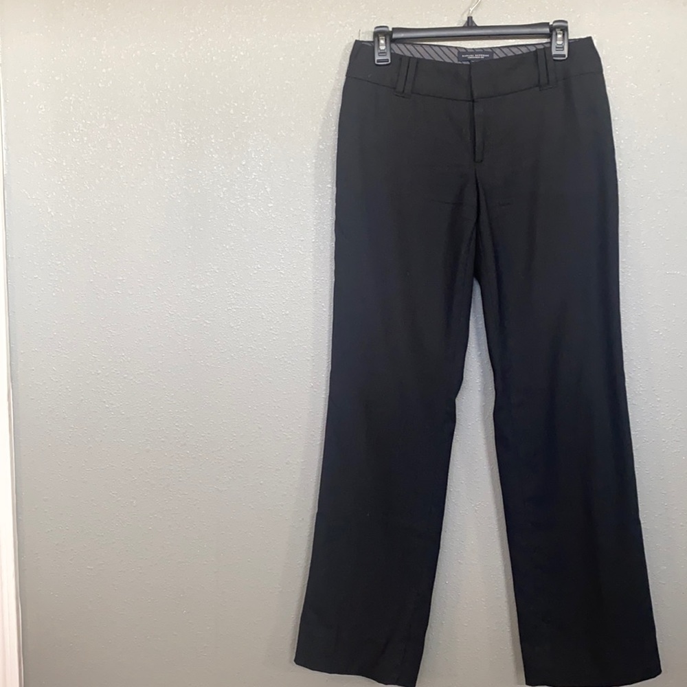 Banana Republic Black Straight Leg Slacks size 4